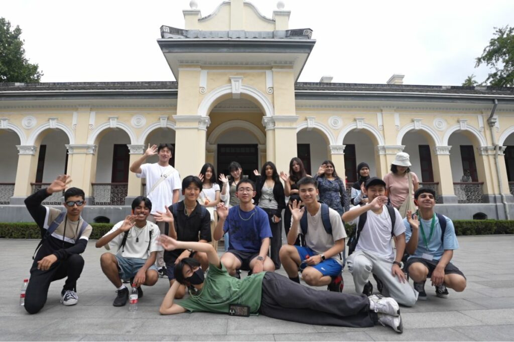 Suzanne Cory High School