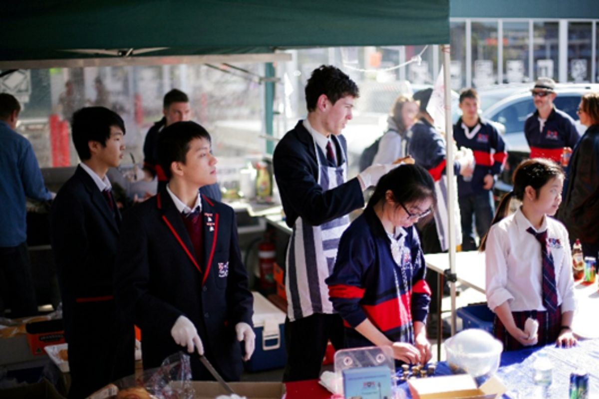 Macquarie Grammar School